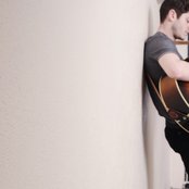 Iwan Rheon - List pictures