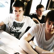 White Lies - List pictures