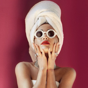 Ariana Grande - List pictures