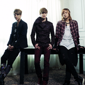 Lunafly - List pictures