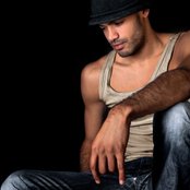 Alain Clark - List pictures