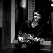 Leon Jackson - List pictures