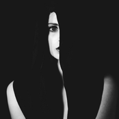 Holly Henry - List pictures