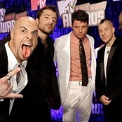 Chris Daughtry - List pictures