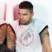 Ricky Martin - List pictures