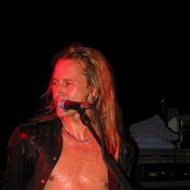 Jerry Cantrell - List pictures