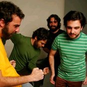 Los Hermanos - List pictures