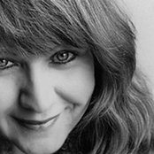 Kacey Jones - List pictures