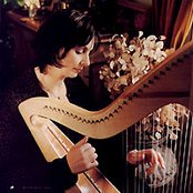 Moya Brennan - List pictures