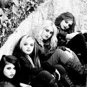 Cherri Bomb - List pictures