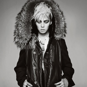 G-dragon - List pictures