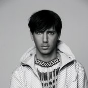 Tiga - List pictures