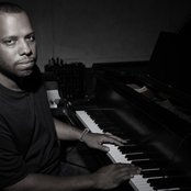 No I.d. - List pictures