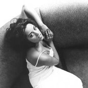 Cynthia - List pictures