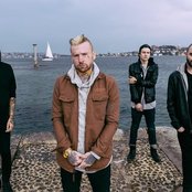 Slaves - List pictures