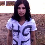 Aaron Rothe - List pictures