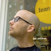 Moby - List pictures