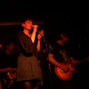 Sophie Barker - List pictures