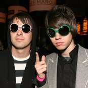 The Young Veins - List pictures