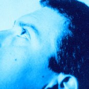 Flying Saucer Attack - List pictures