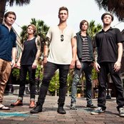 Every Avenue - List pictures