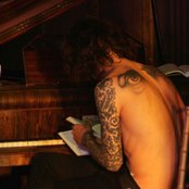 Ville Valo - List pictures