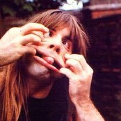 Bruce Dickinson - List pictures