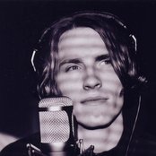 Elvira - List pictures