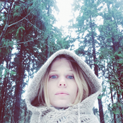 Myrkur - List pictures