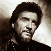 Waylon Jennings - List pictures