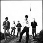 Crisis - List pictures