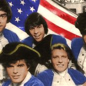 Paul Revere And The Raiders - List pictures