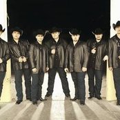 Duelo - List pictures