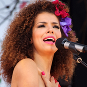 Vanessa Da Mata - List pictures