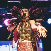 Hiatus Kaiyote - List pictures
