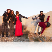 Grouplove - List pictures