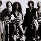 Mothers Finest - List pictures