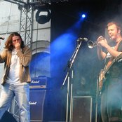 Luna Amara - List pictures