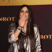 Sofi De La Torre - List pictures