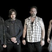 Savage - List pictures