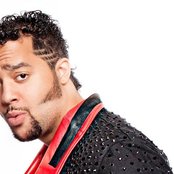 Sky Blu - List pictures