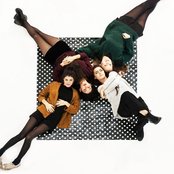 Hinds - List pictures