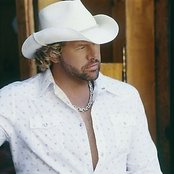 Toby Keith - List pictures