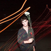 Johnny Aries - List pictures