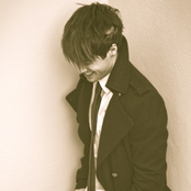 Travis Garland - List pictures