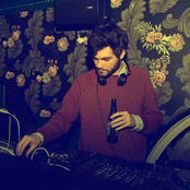 Jean Tonique - List pictures