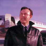 Jim Reeves - List pictures