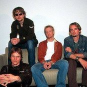 Dropline - List pictures