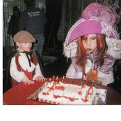 Kami - List pictures