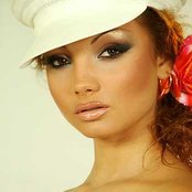 Monika - List pictures